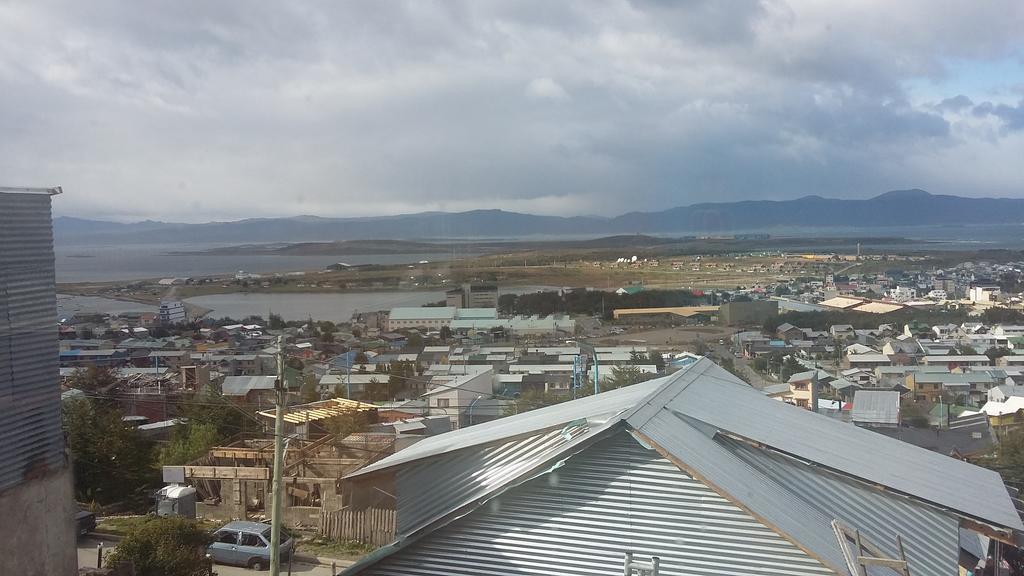 Hospedaje Kaupen Ushuaia Exterior photo