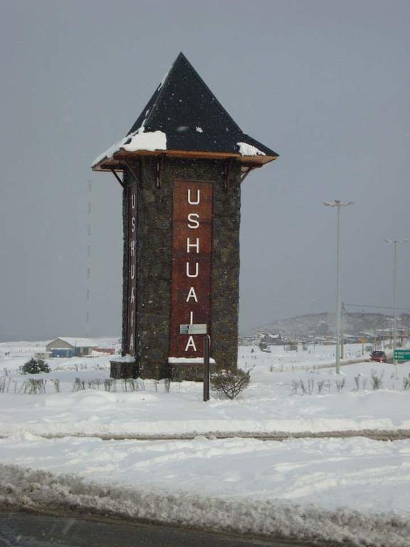 Hospedaje Kaupen Ushuaia Exterior photo